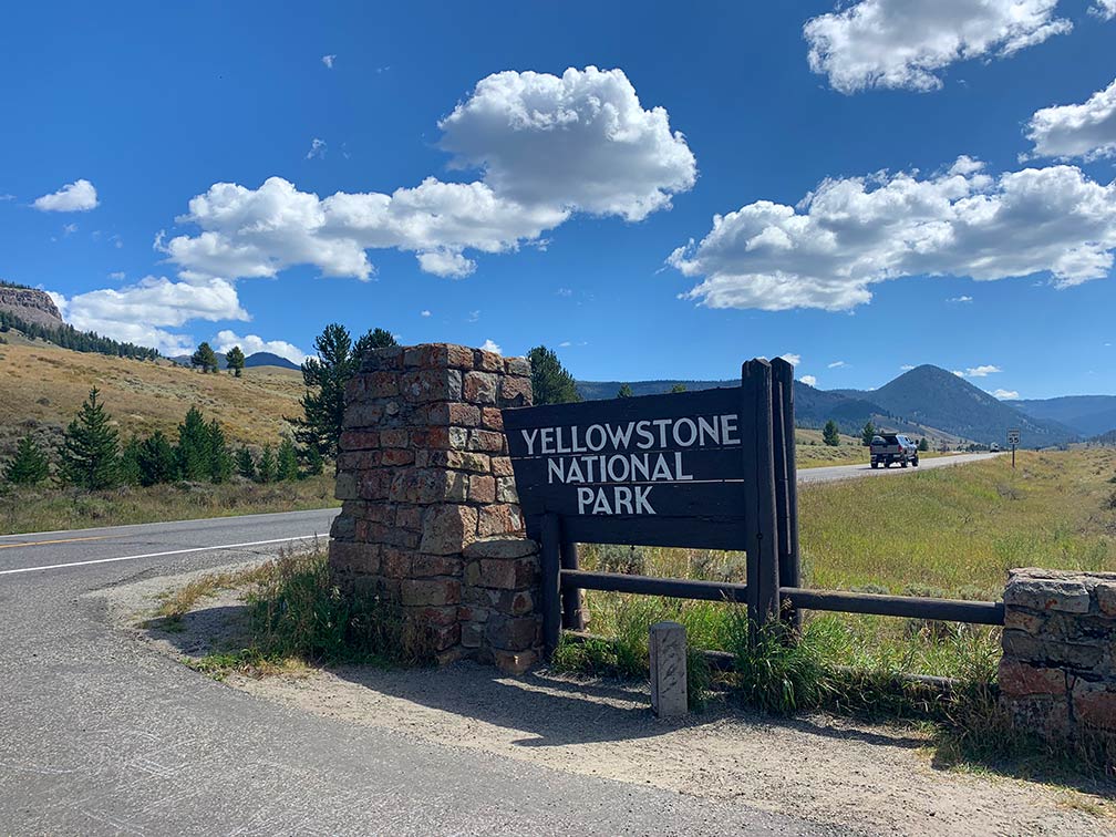 Yellowstone Entry Sign 191