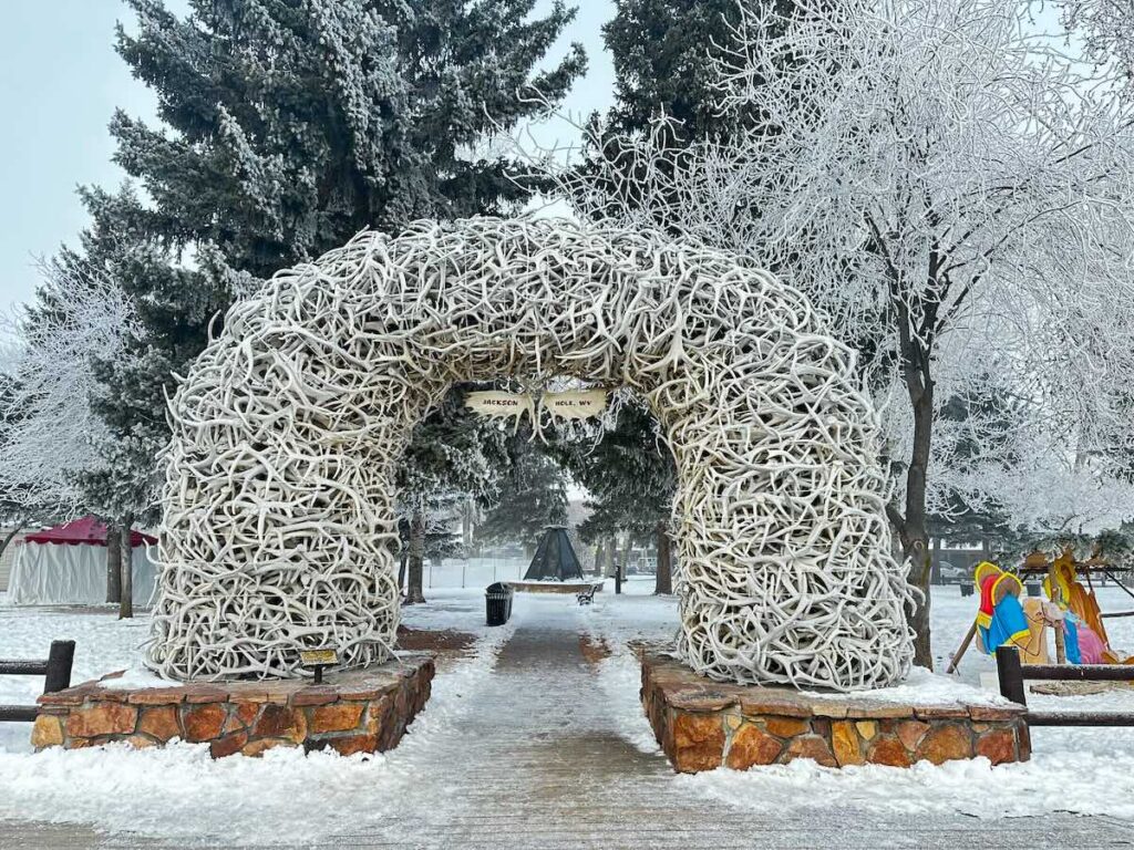 jackson wyoming town square